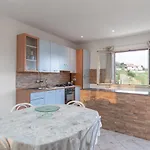 Villa In Marlory *